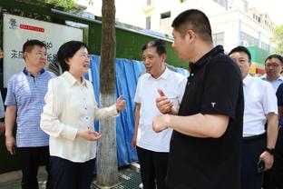 NBA十大苦命郎 小鲨鱼黄曼巴意难平 姚明上榜&同届榜眼黯然离场